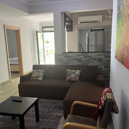 Seyran Seaside - 1-garden Floor شقة ترابزون