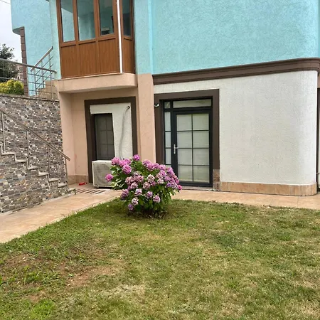 Seyran Seaside - 1-garden Floor * ترابزون